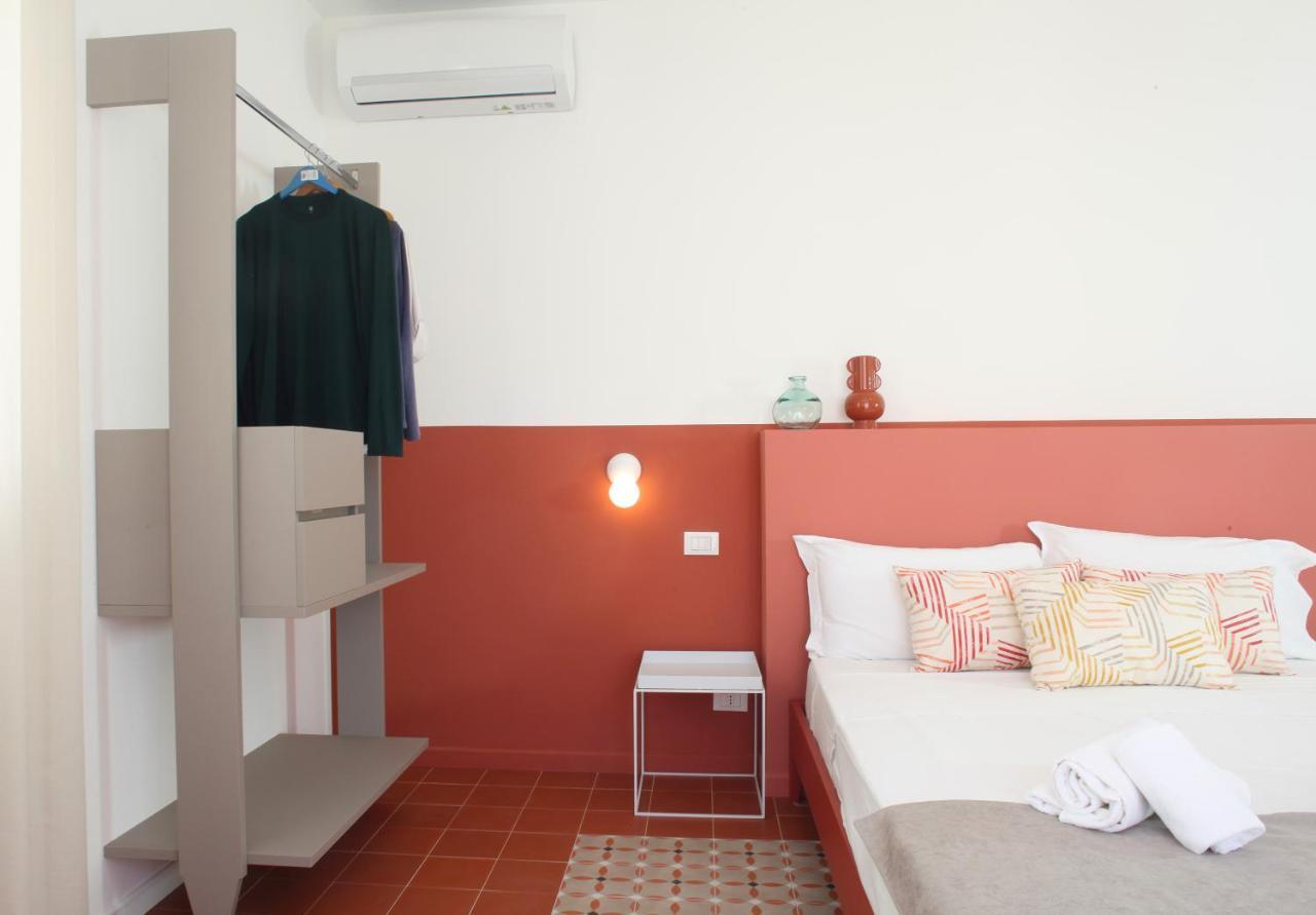 Casa Maja Rooms & Suites Фавиняна Екстериор снимка